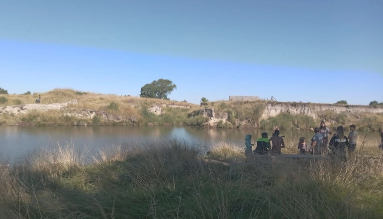 Murió un joven ahogado en el arroyo Tapalqué