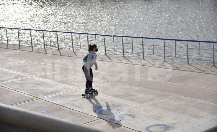 Jóvenes coparon el Parque del Bicentenario