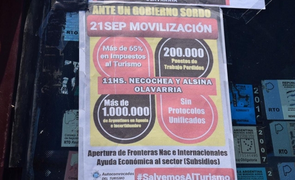 Otra masiva caravana del sector turístico: ahora suman su descontento por el impuesto del 35%