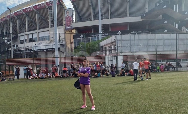 Otra vez una olavarriense a prueba en River Plate - Infoeme