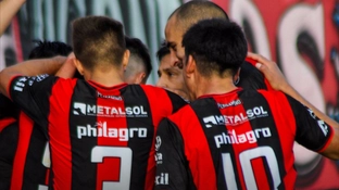 Fútbol: por penales, San Miguel logró el ascenso a la Primera